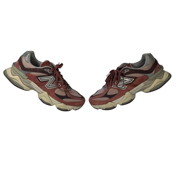 New Balance 9060 Cherry Blossom Size M10/W11.5 with Box - Picture 2 of 8